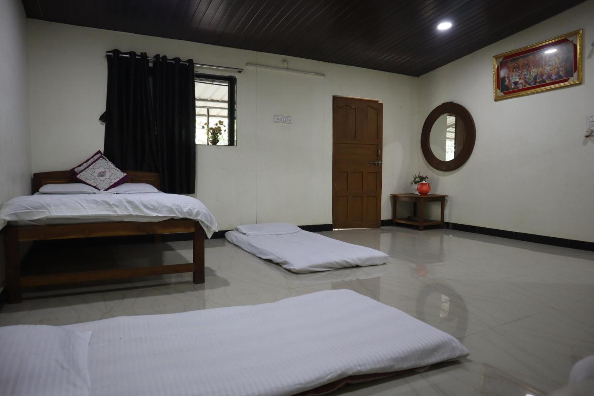Gokul Cottage & Villa Revadanda 外观 照片